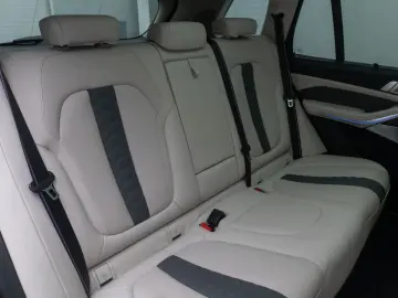 BMW X5 M Competition Sky Lounge B&W Massage MegaVoll