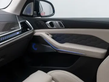 BMW X5 M Competition Sky Lounge B&W Massage MegaVoll