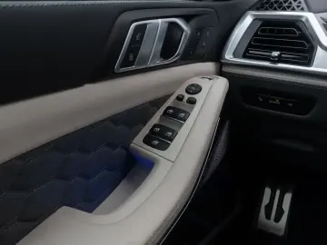BMW X5 M Competition Sky Lounge B&W Massage MegaVoll