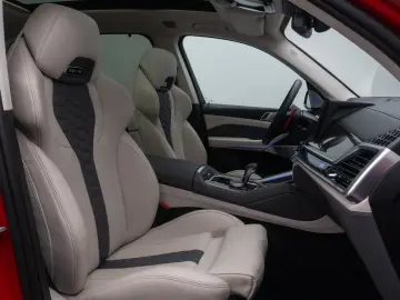 BMW X5 M Competition Sky Lounge B&W Massage MegaVoll