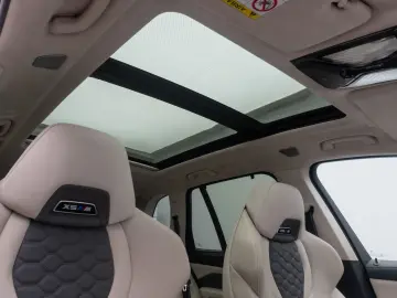 BMW X5 M Competition Sky Lounge B&W Massage MegaVoll