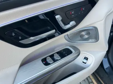 MERCEDES-BENZ CLE 300 4M Cabriolet AMG Distronic Bur&hellip;