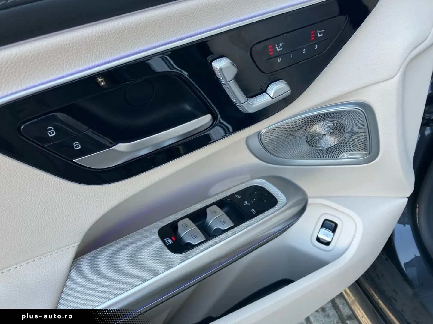 MERCEDES-BENZ CLE 300 4M Cabriolet AMG Distronic Bur&hellip;