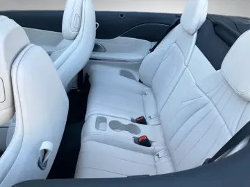 MERCEDES-BENZ CLE 300 4M Cabriolet AMG Distronic Bur&hellip;