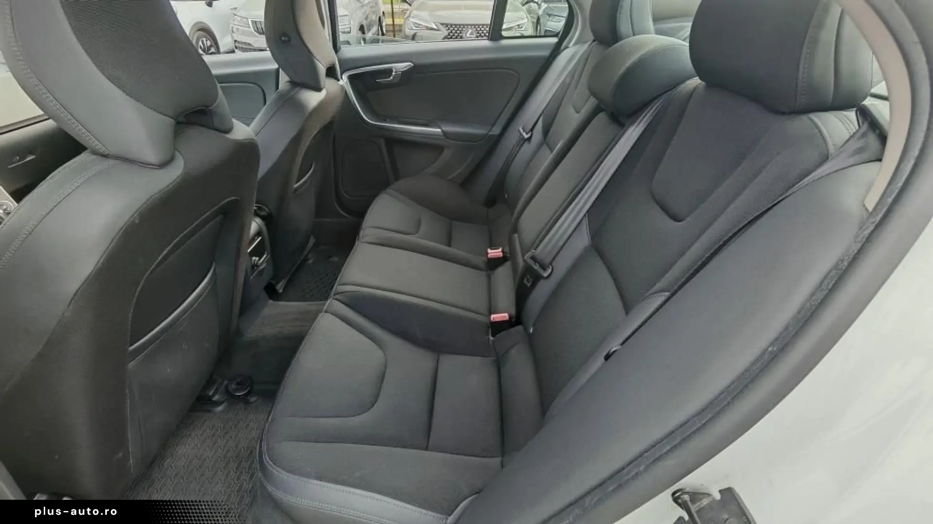 VOLVO S60 AWD 4x4 Diesel Automat 2012 - Rate   Credit   Gara