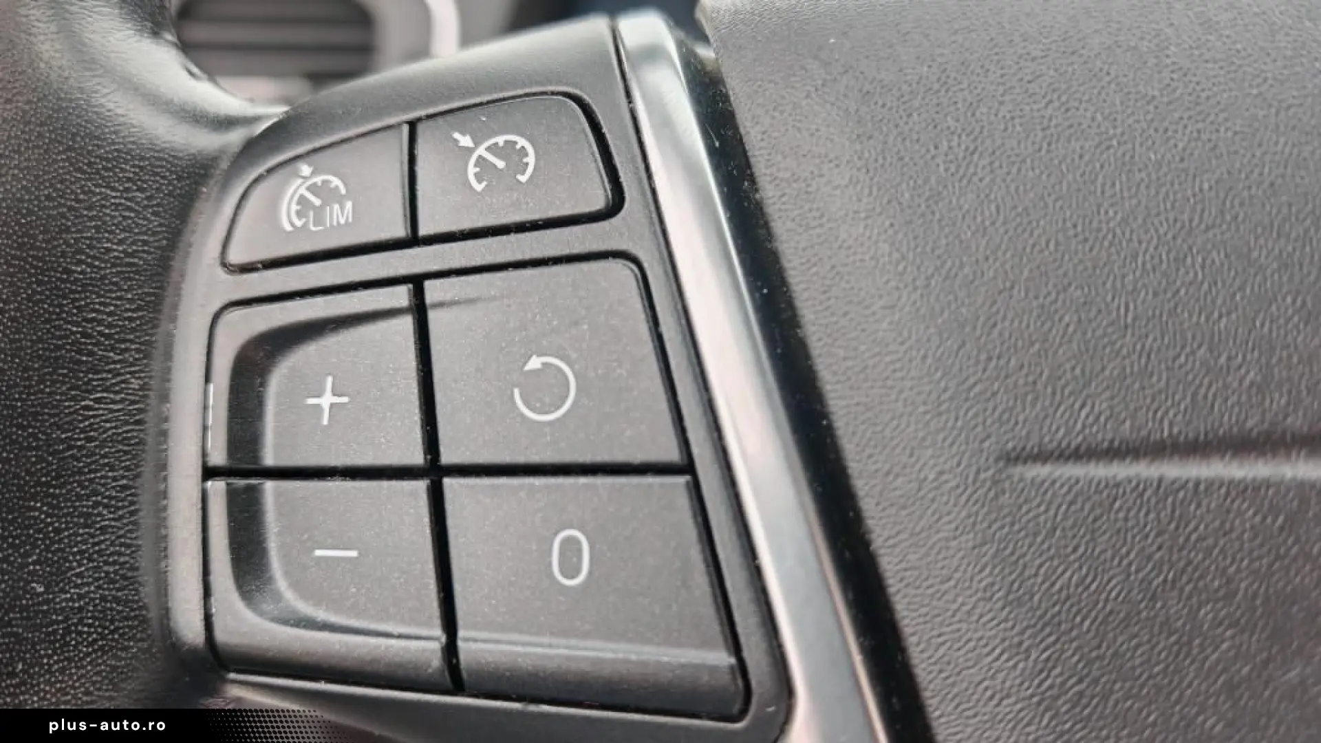 VOLVO S60 AWD 4x4 Diesel Automat 2012 - Rate   Credit   Gara