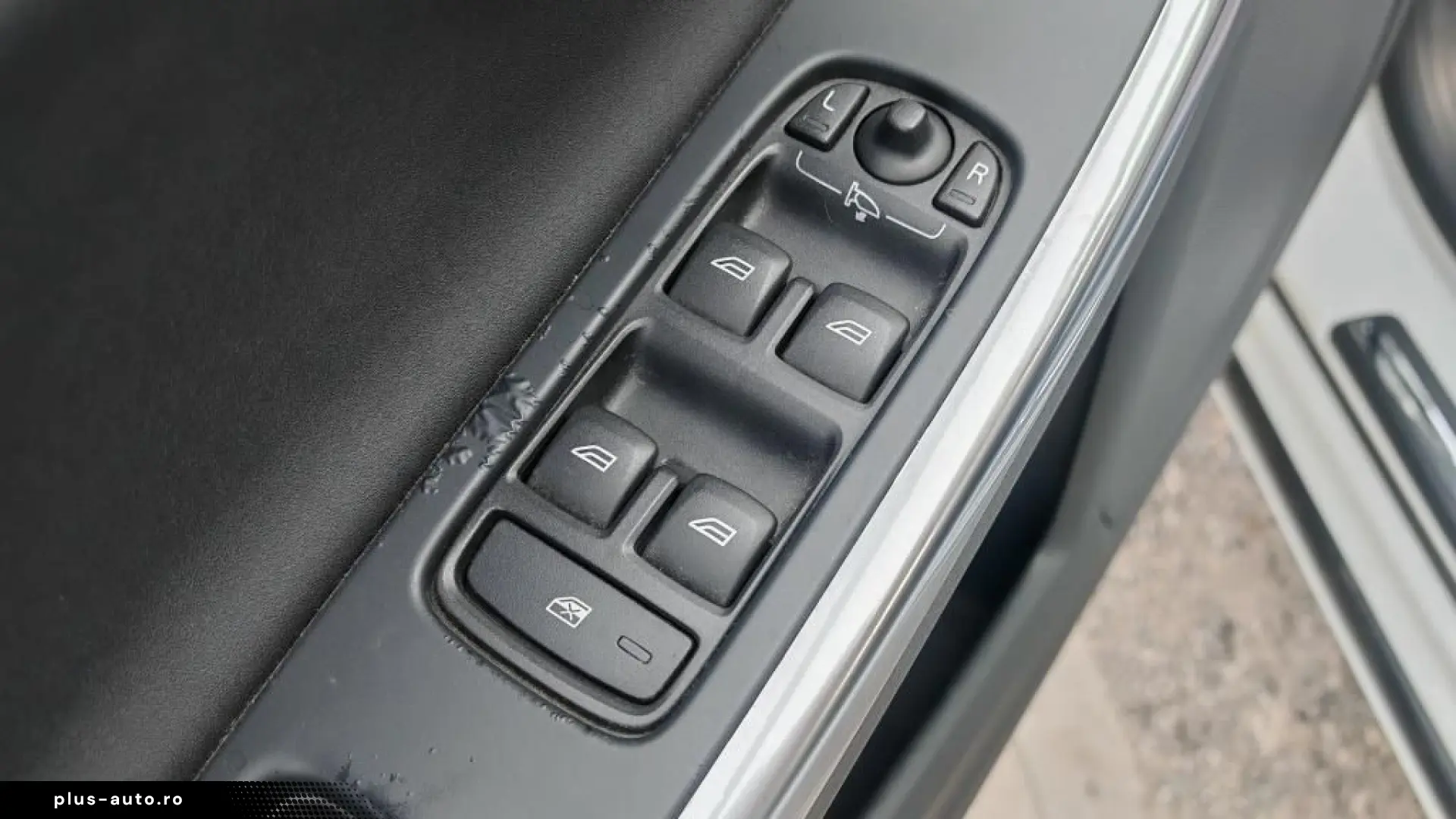 VOLVO S60 AWD 4x4 Diesel Automat 2012 - Rate   Credit   Gara