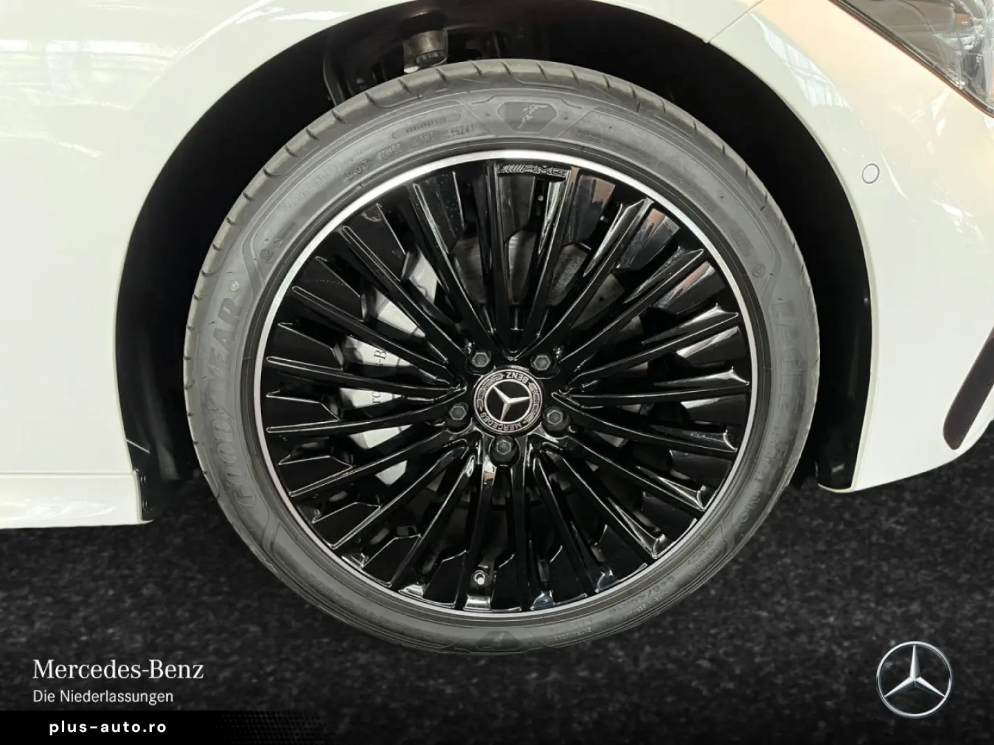 MERCEDES-BENZ CLE 300 e Cp AMG Adv  Pano Night Digit&hellip;