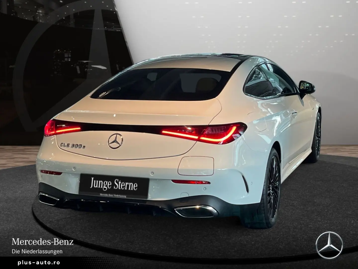 MERCEDES-BENZ CLE 300 e Cp AMG Adv  Pano Night Digit&hellip;