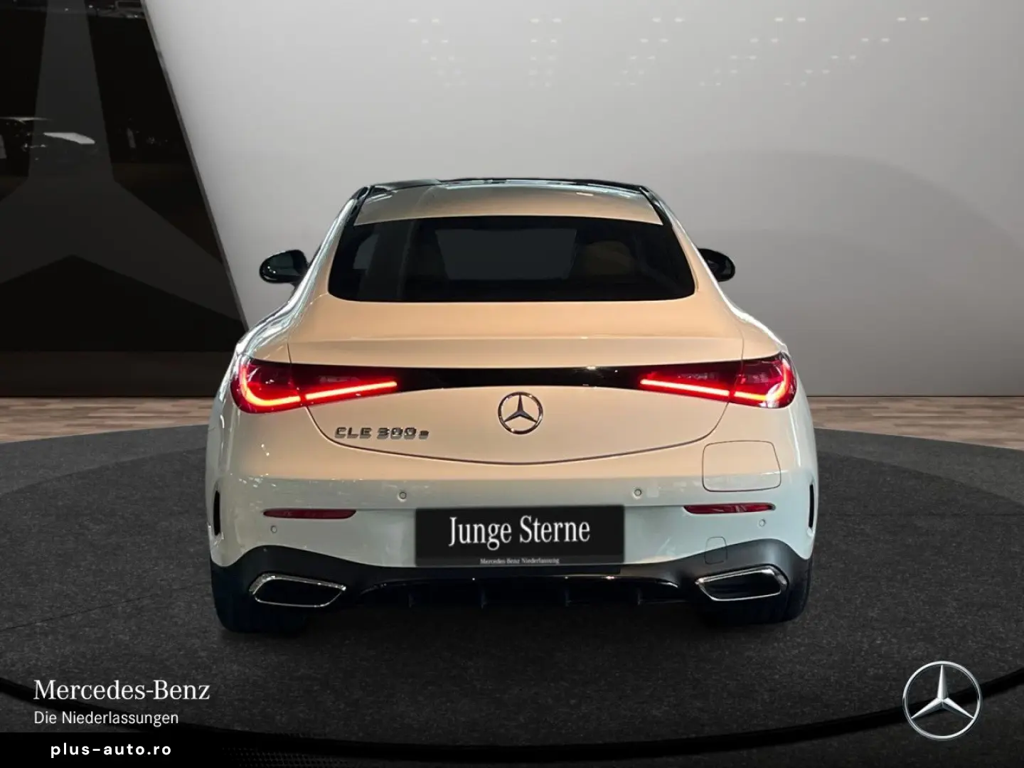 MERCEDES-BENZ CLE 300 e Cp AMG Adv  Pano Night Digit&hellip;