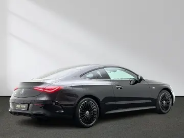 MERCEDES-BENZ CLE 300 e AMG Night Pano Burmester Head-Up 360