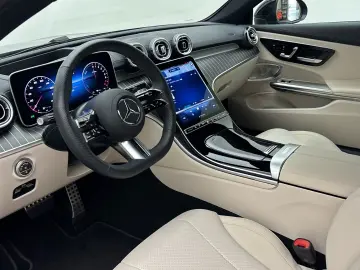 MERCEDES-BENZ CLE 300 e AMG Night Pano Burmester Head-Up 360