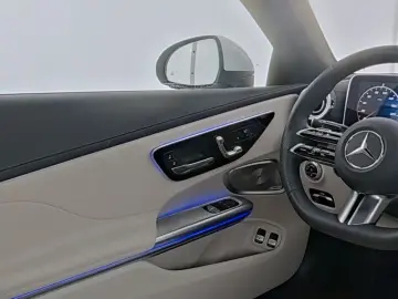 MERCEDES-BENZ CLE 300 e AMG Line Advanced  Distronic…