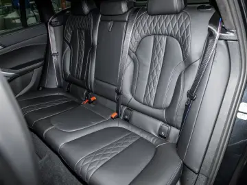 BMW X6 M60i xDrive M Sport