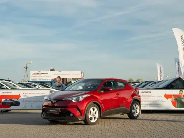 Toyota CH-R Business Edition 1.8 Hybrid