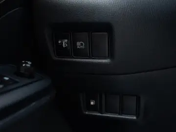 Toyota CH-R Business Edition 1.8 Hybrid