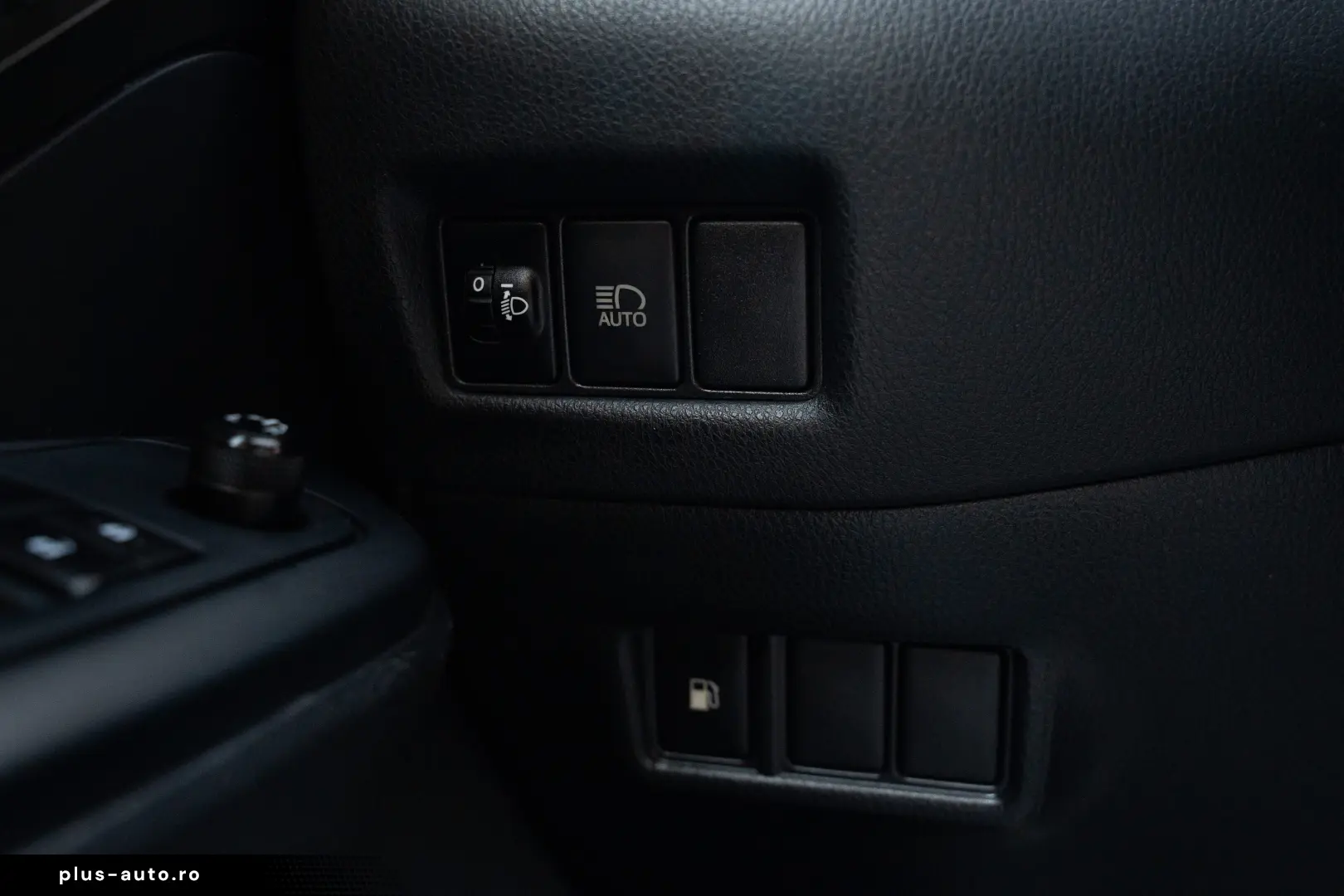 Toyota CH-R Business Edition 1.8 Hybrid