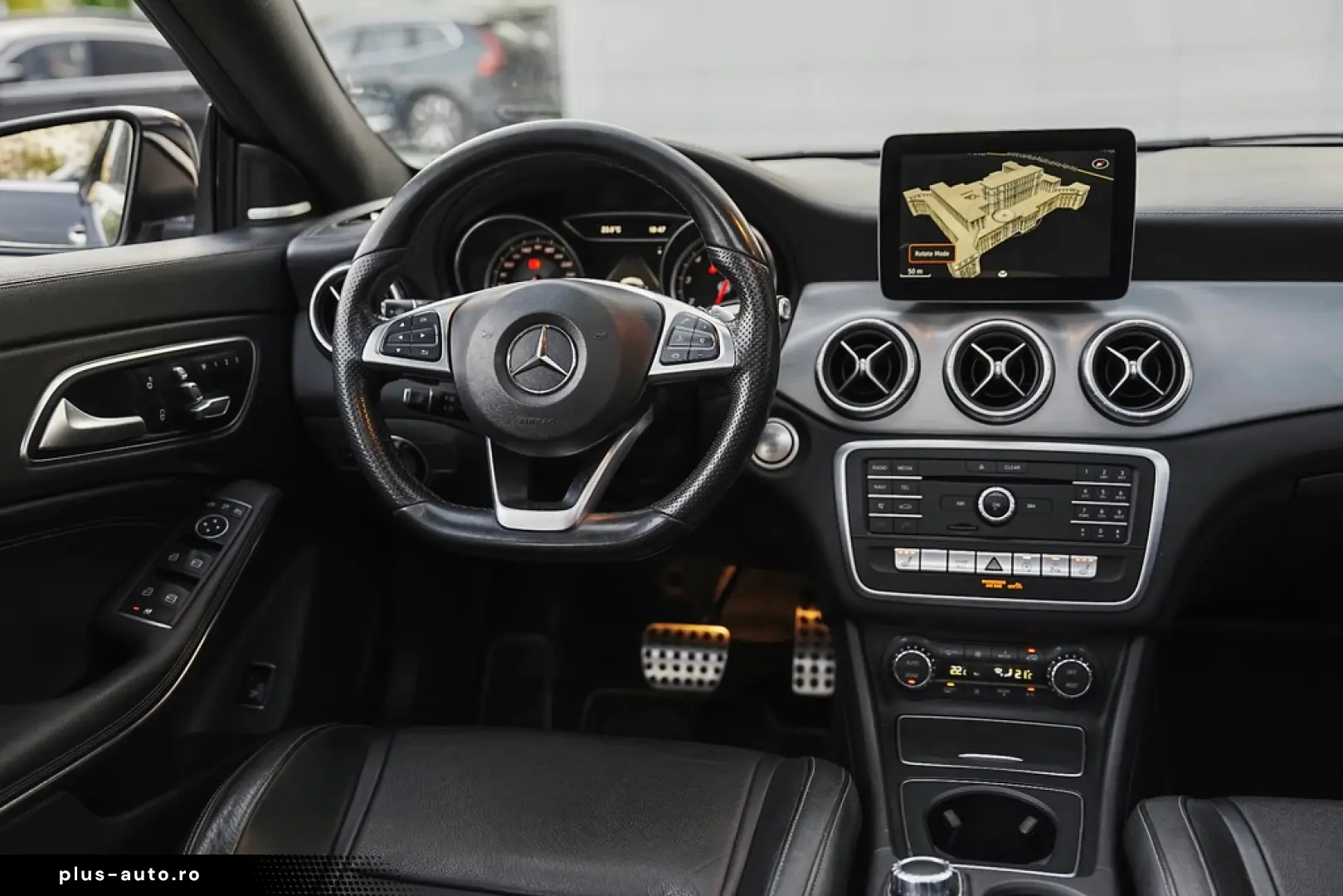 Mercedes-Benz CLA 250 4MATIC 7G-DCT Sport