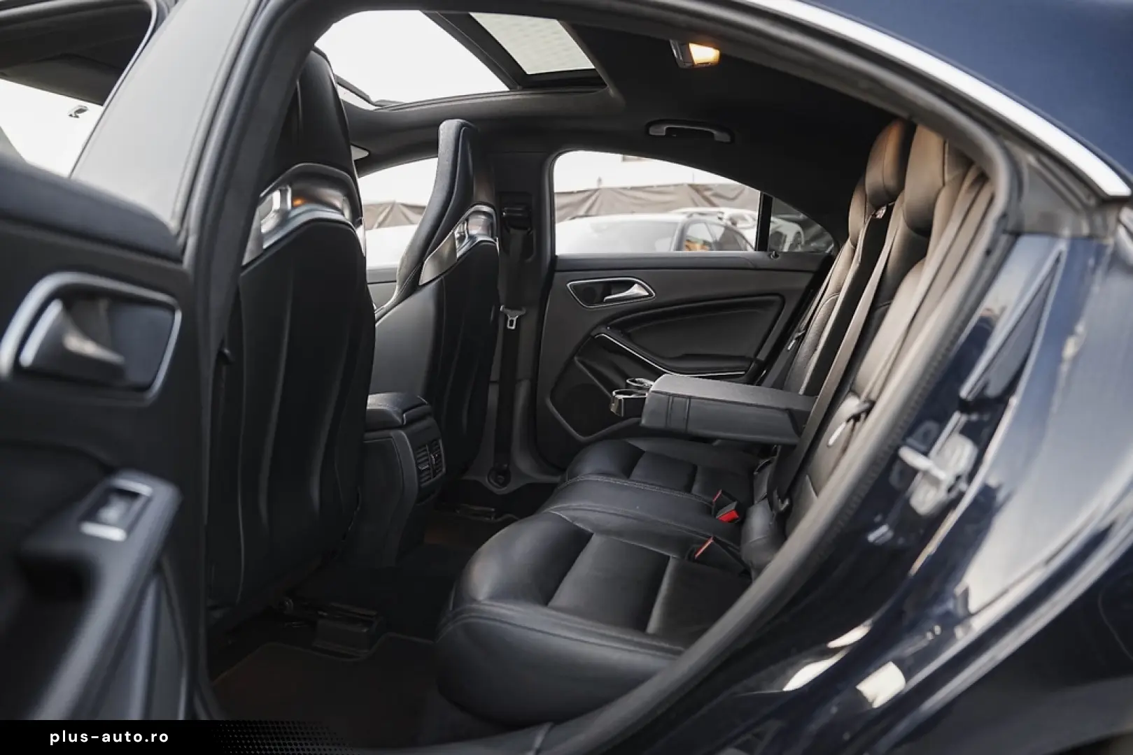 Mercedes-Benz CLA 250 4MATIC 7G-DCT Sport