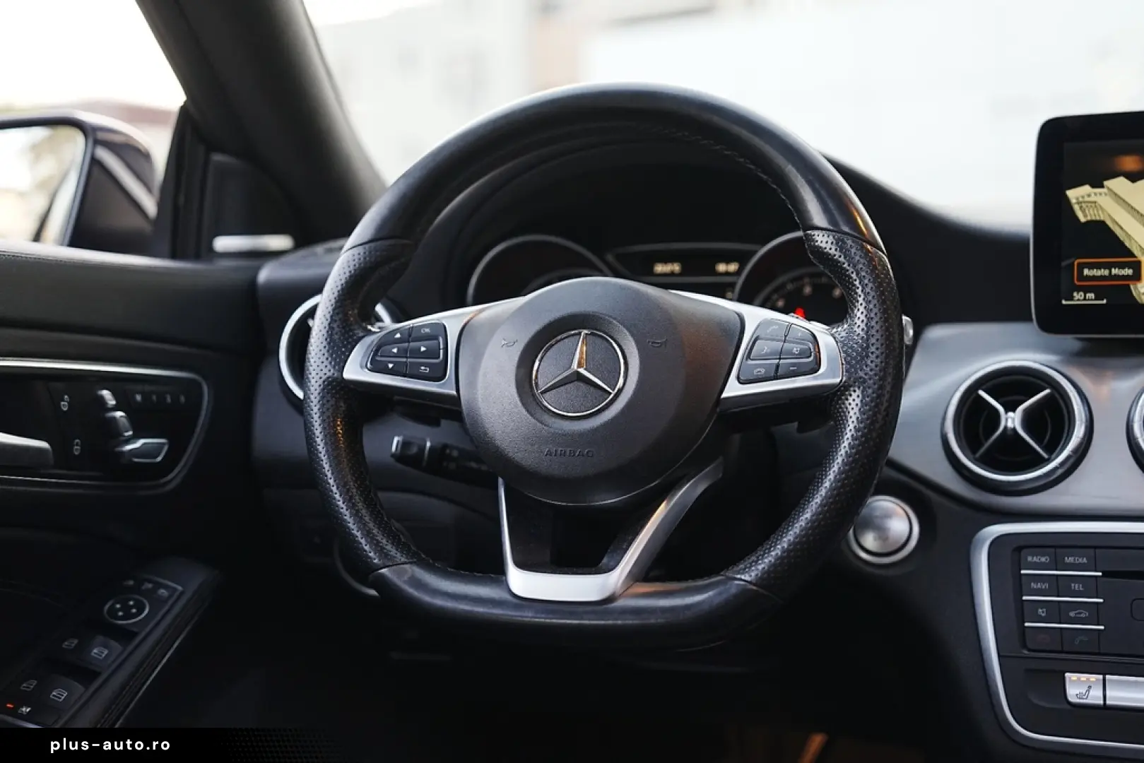 Mercedes-Benz CLA 250 4MATIC 7G-DCT Sport