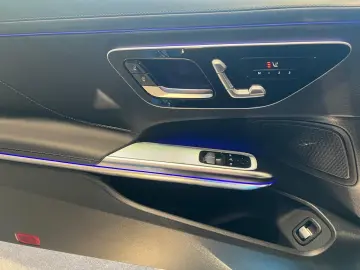 MERCEDES-BENZ CLE 300 4MATIC Coupé AMG  Memory Keyless-Go