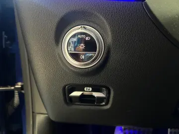 MERCEDES-BENZ CLE 300 4MATIC Coupé AMG  Memory Keyless-Go