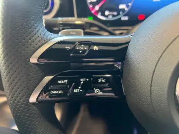 MERCEDES-BENZ CLE 300 4MATIC Coupé AMG  Memory Keyless-Go