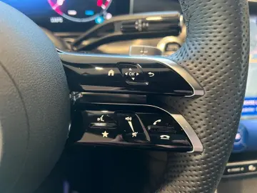 MERCEDES-BENZ CLE 300 4MATIC Coupé AMG  Memory Keyless-Go