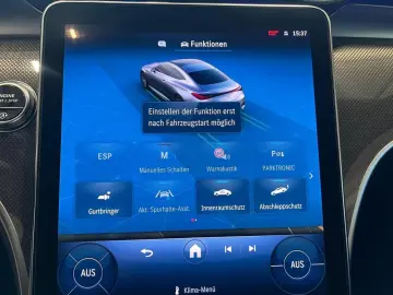 MERCEDES-BENZ CLE 300 4MATIC Coupé AMG  Memory Keyless-Go