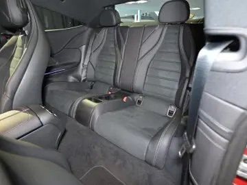 MERCEDES-BENZ CLE 300e AMG DIGITAL BURM PANO DISTRO MEMORY