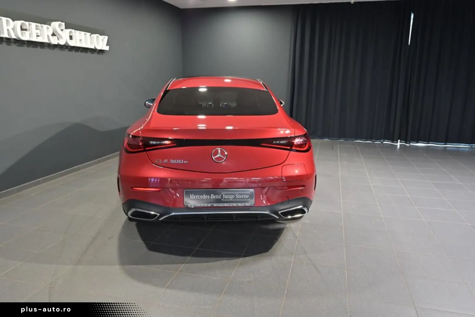 MERCEDES-BENZ CLE 300e AMG DIGITAL BURM PANO DISTRO MEMORY