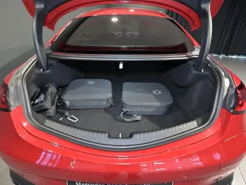 MERCEDES-BENZ CLE 300e AMG DIGITAL BURM PANO DISTRO MEMORY