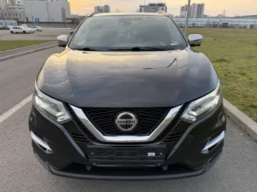 Nissan Qashqai J11 Facelift TEKNA - Istoric Service
