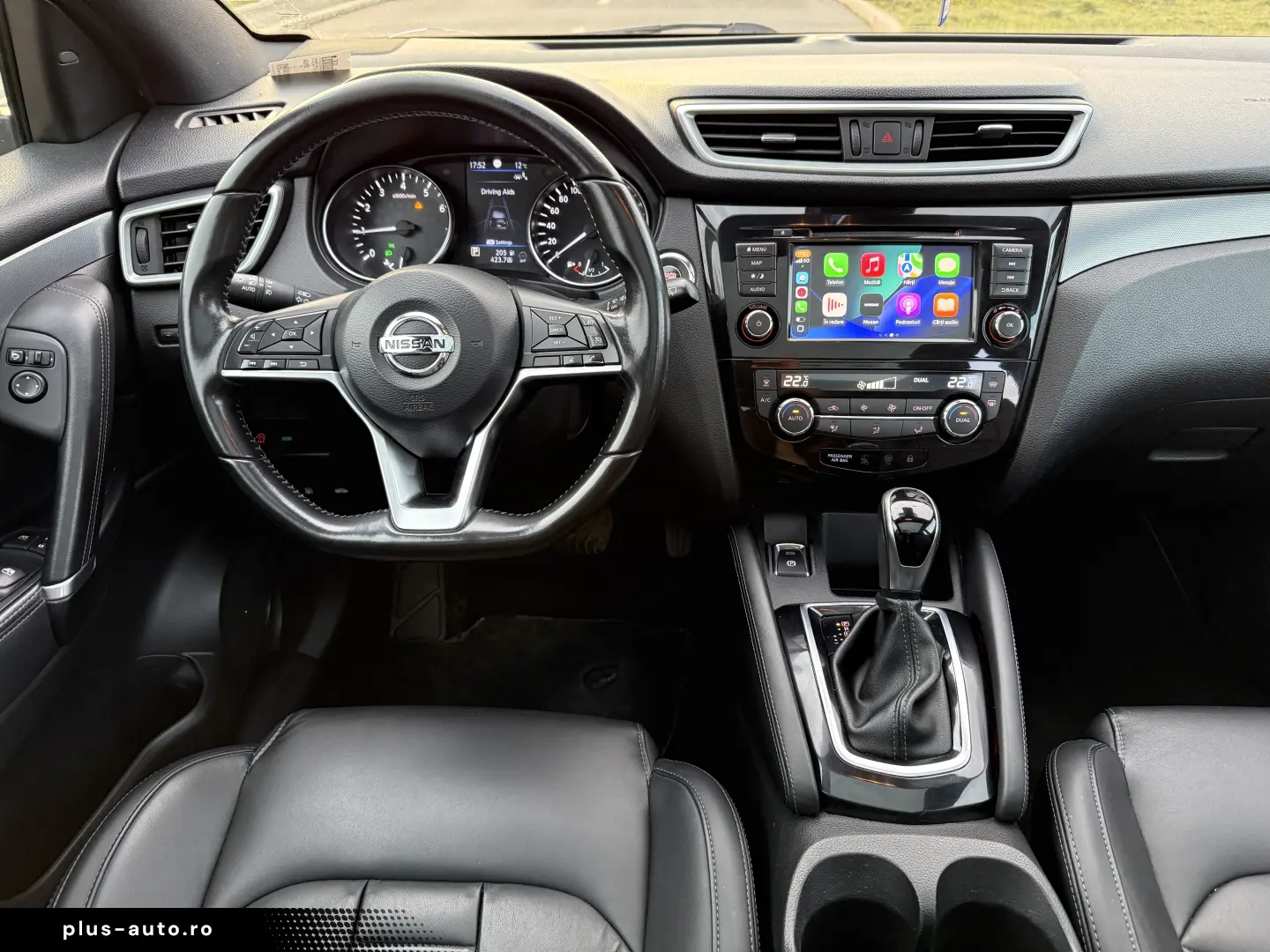 Nissan Qashqai J11 Facelift TEKNA - Istoric Service