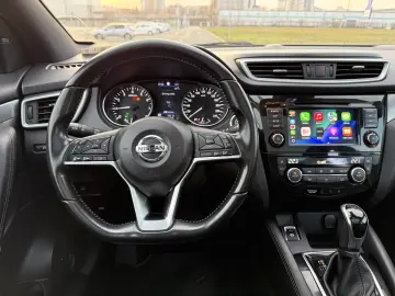 Nissan Qashqai J11 Facelift TEKNA - Istoric Service
