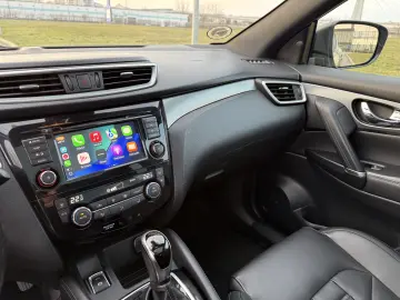 Nissan Qashqai J11 Facelift TEKNA - Istoric Service