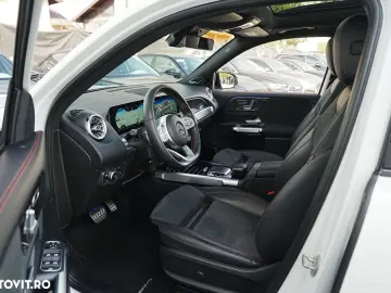 Mercedes-Benz GLB 250 4MATIC 8G-DCT AMG Line