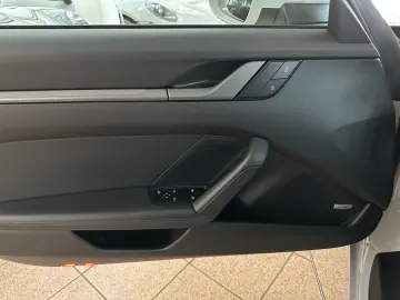 PORSCHE 992 (911) Targa 4  PASM BOSE SiTZBE LED ABGAS