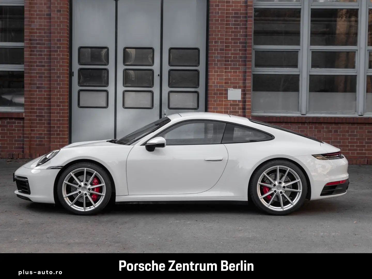 PORSCHE 992 911 Carrera 4S Sportabgas BOSE LED 1-Hand