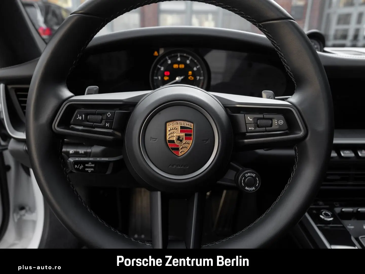 PORSCHE 992 911 Carrera 4S Sportabgas BOSE LED 1-Hand