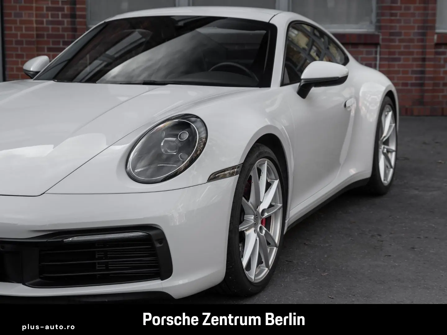 PORSCHE 992 911 Carrera 4S Sportabgas BOSE LED 1-Hand