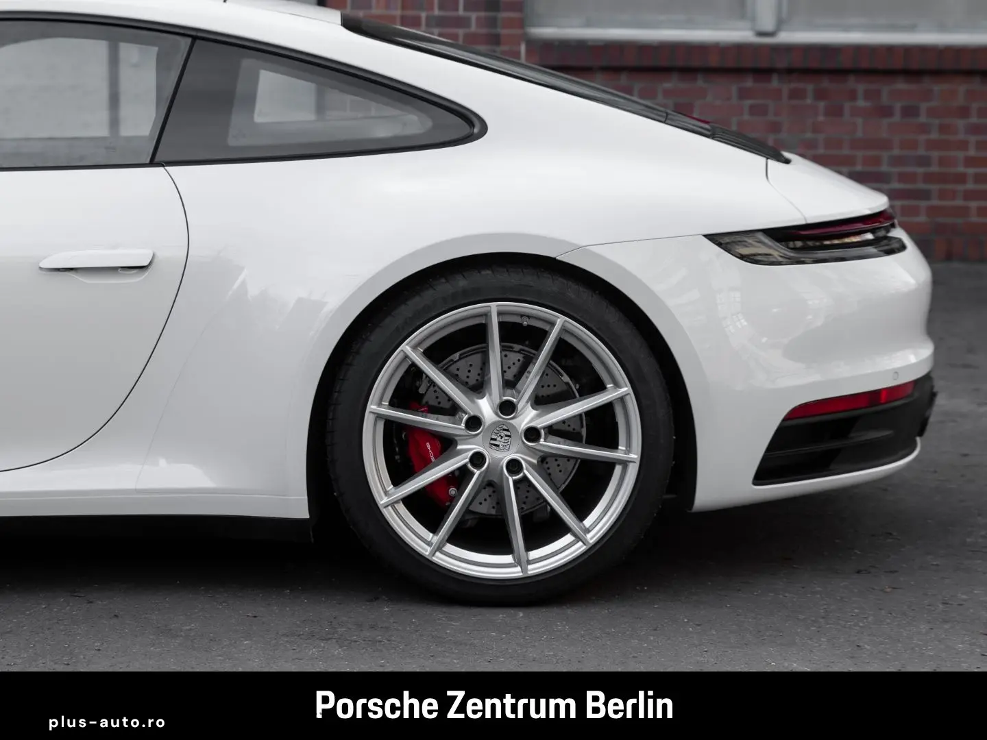 PORSCHE 992 911 Carrera 4S Sportabgas BOSE LED 1-Hand