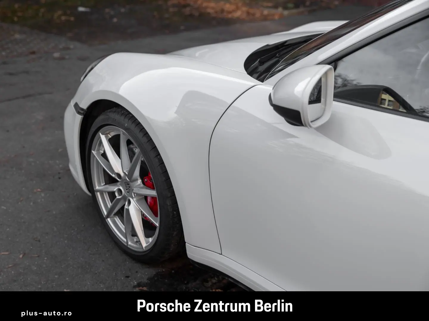 PORSCHE 992 911 Carrera 4S Sportabgas BOSE LED 1-Hand