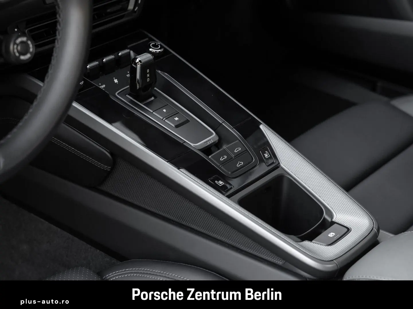 PORSCHE 992 911 Carrera 4S Sportabgas BOSE LED 1-Hand