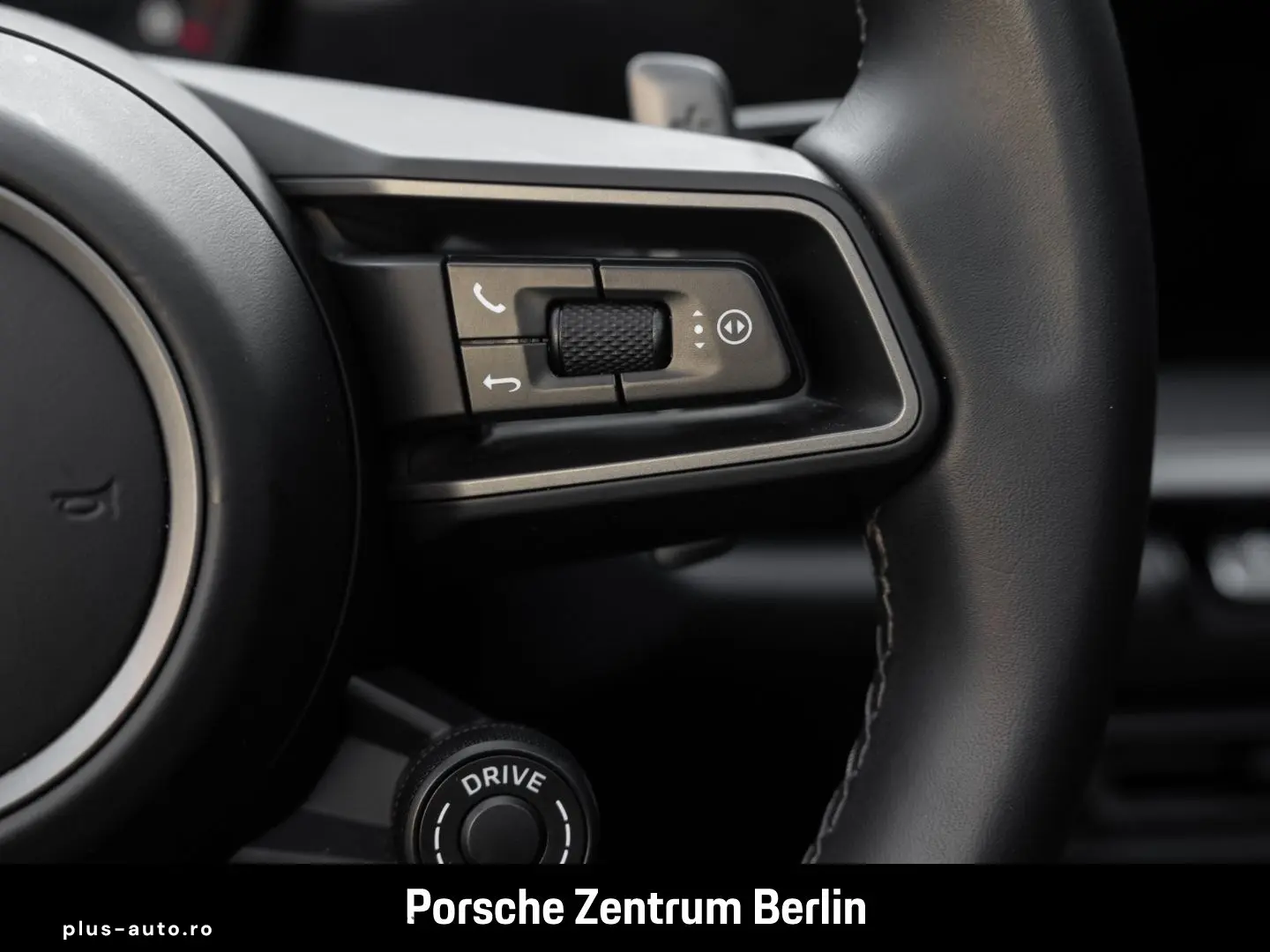 PORSCHE 992 911 Carrera 4S Sportabgas BOSE LED 1-Hand