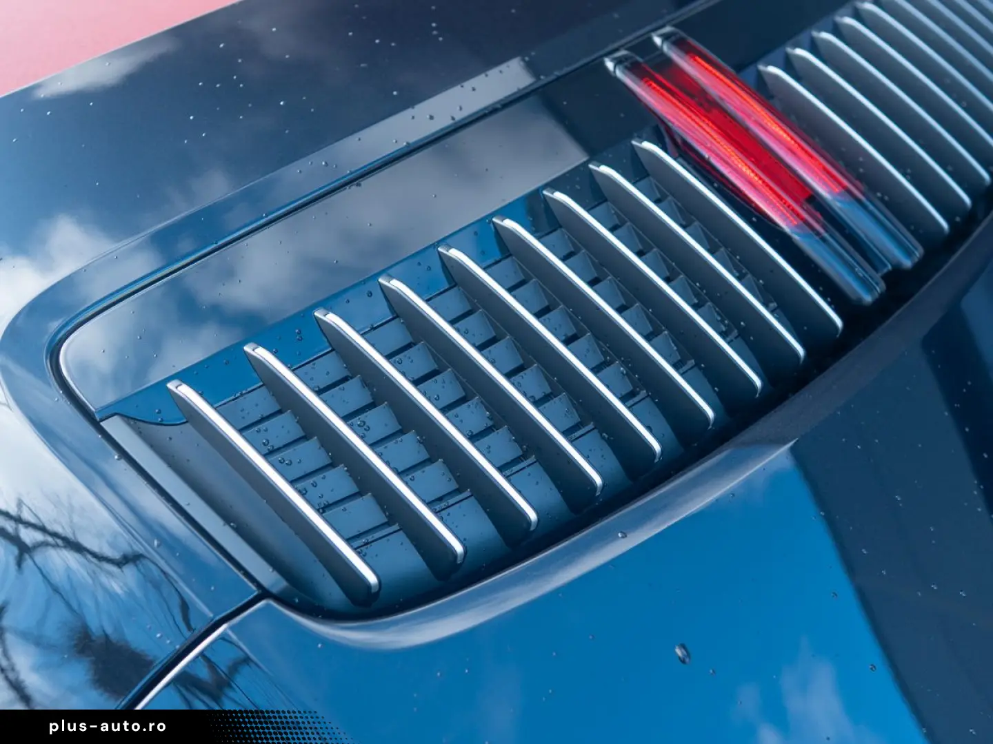 PORSCHE 992 Carrera 4S Cabriolet