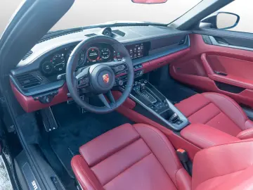 PORSCHE 992 Carrera 4S Cabriolet