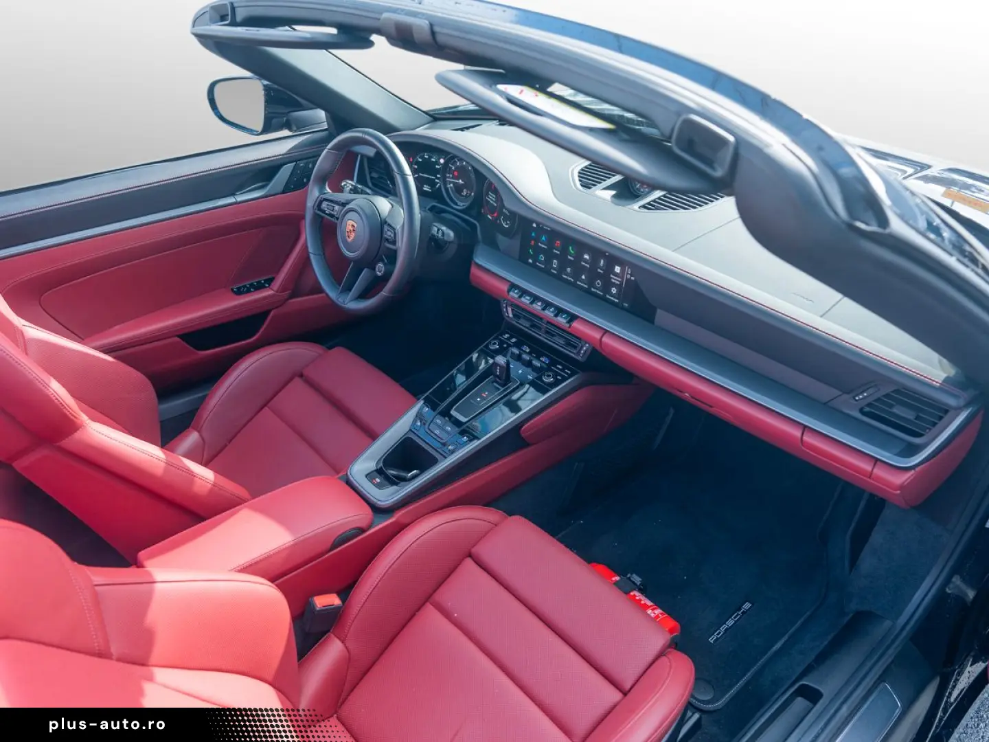 PORSCHE 992 Carrera 4S Cabriolet