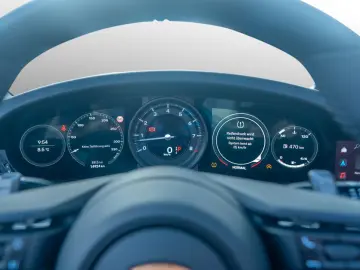 PORSCHE 992 Carrera 4S Cabriolet