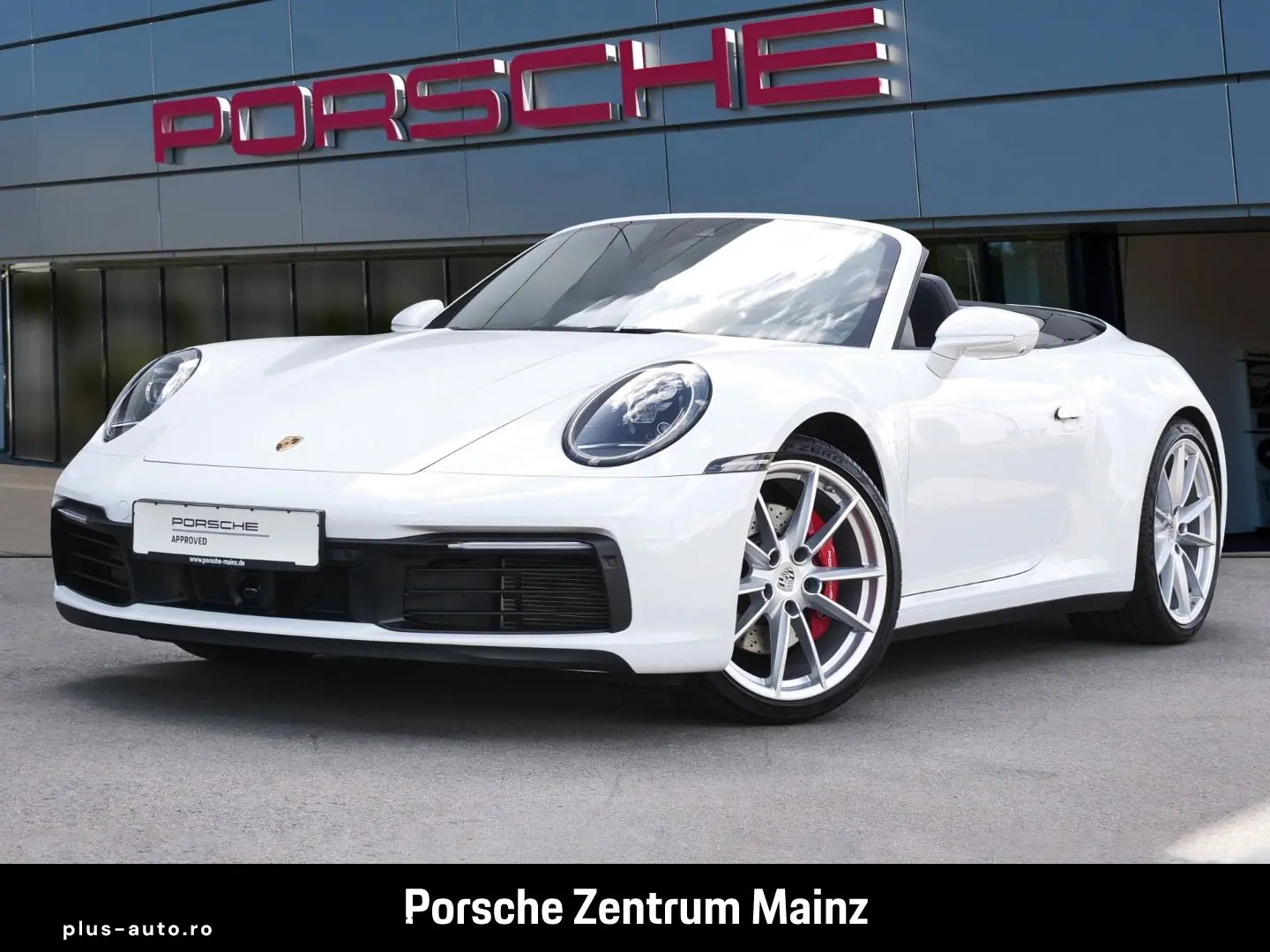 PORSCHE 992 911 Carrera 4S Cabriolet Sportabgas BOSE